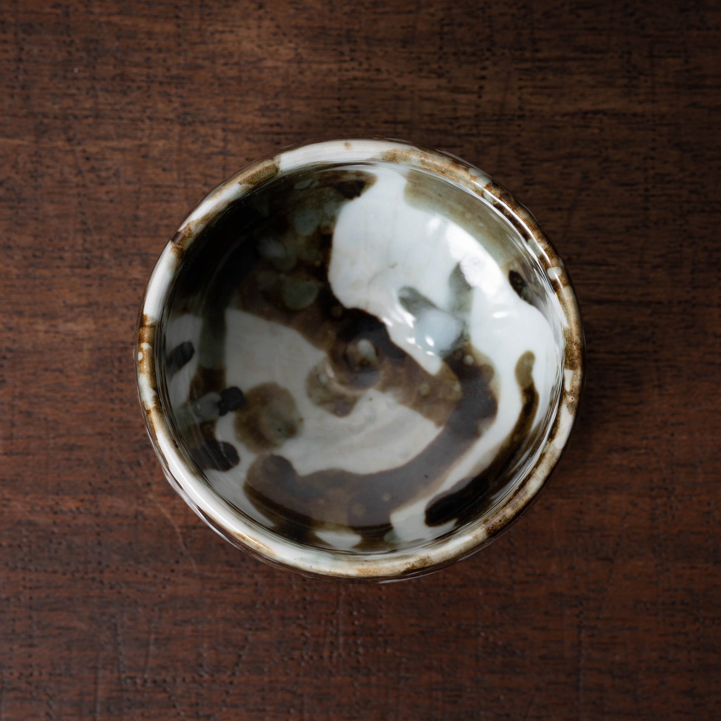 李朝 分院手鉄斑半筒形碗