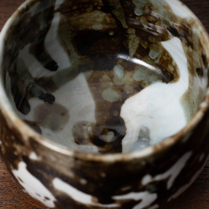 李朝 分院手鉄斑半筒形碗