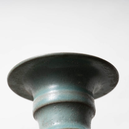 北宋 汝窯青磁盤口弦文長頸瓶