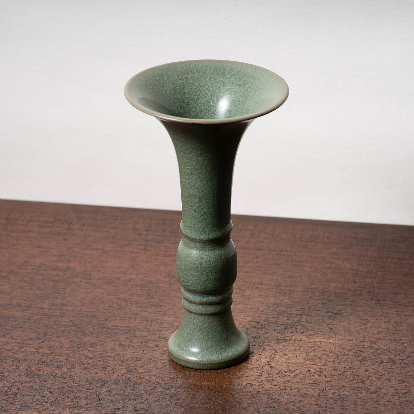 南宋官窯 青磁觚式瓶