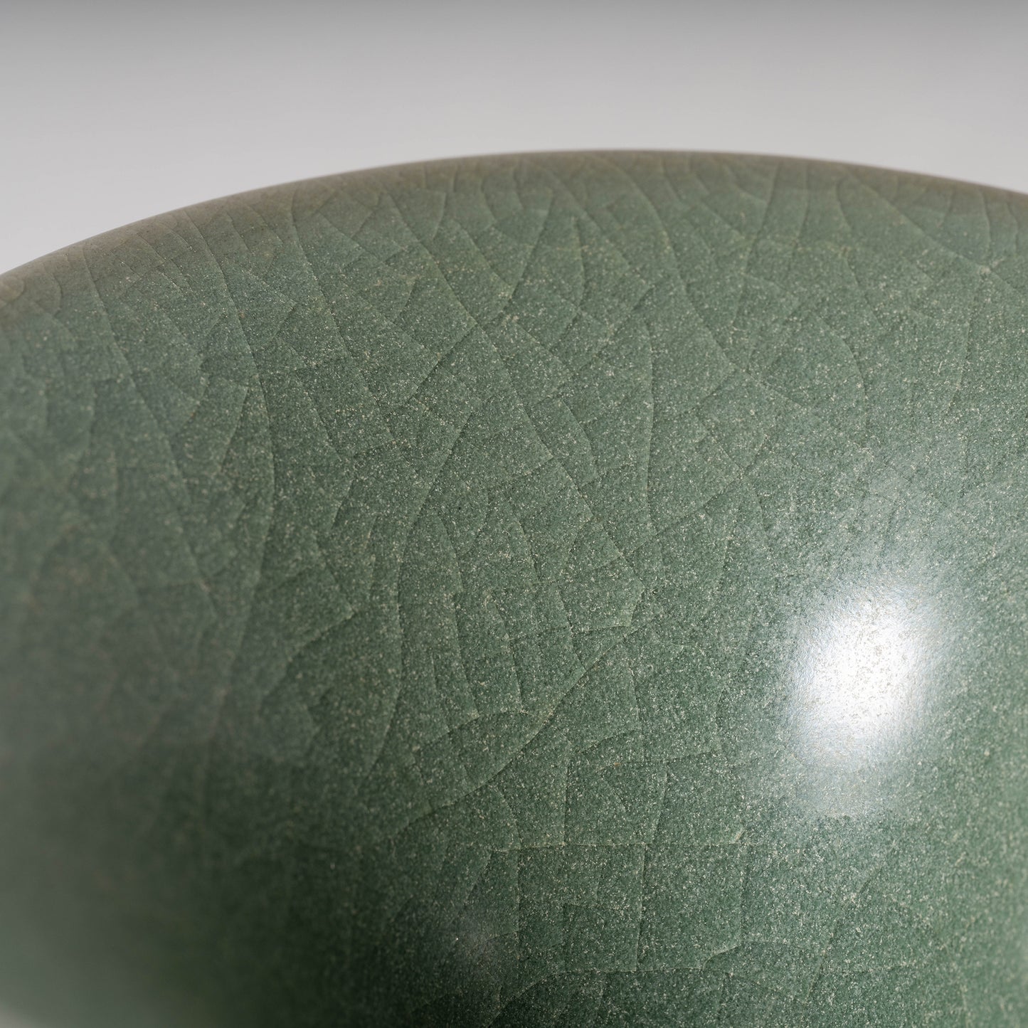 南宋官窯 青磁觚式瓶