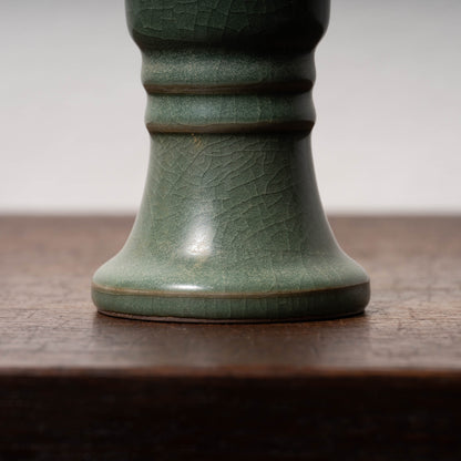 南宋官窯 青磁觚式瓶