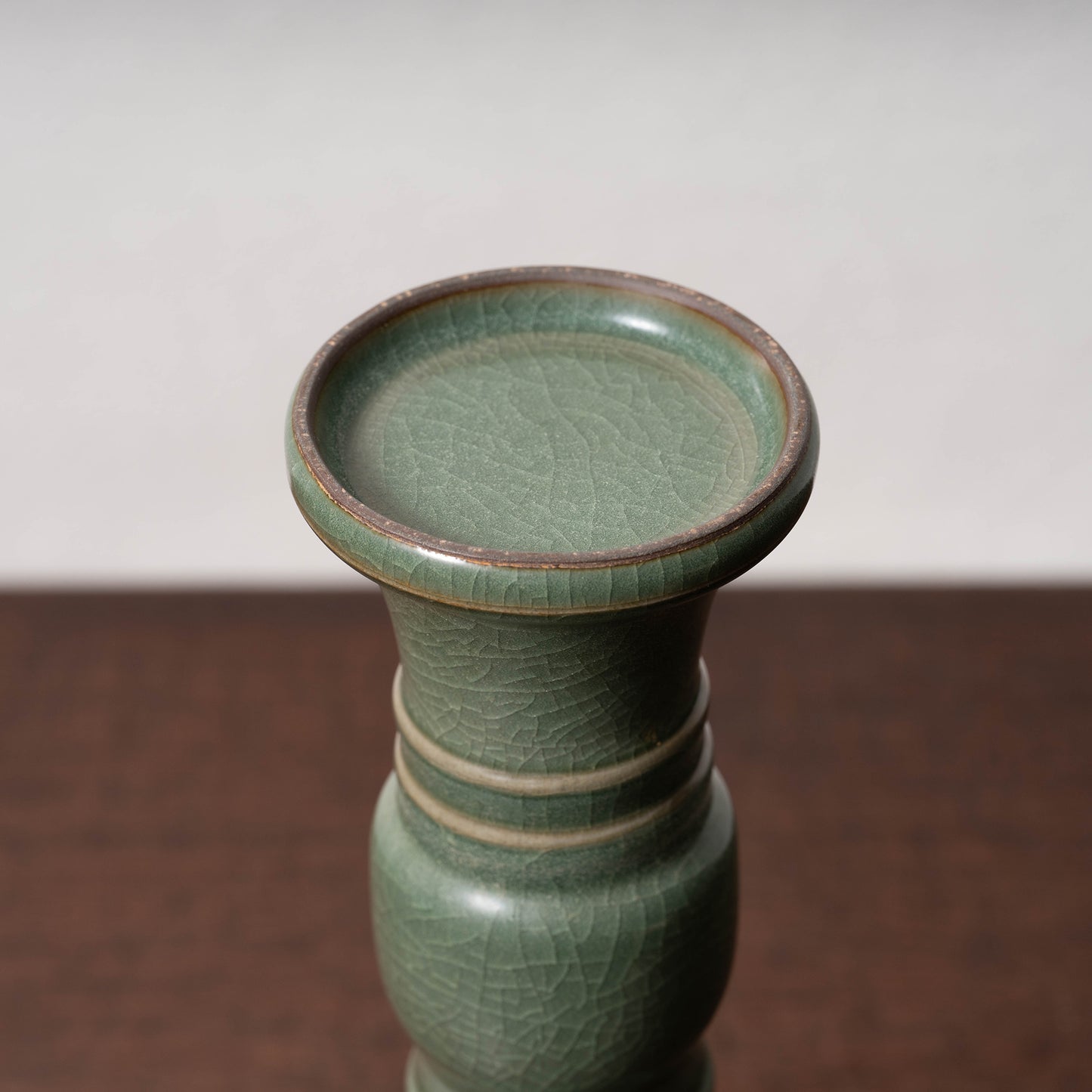 南宋官窯 青磁觚式瓶