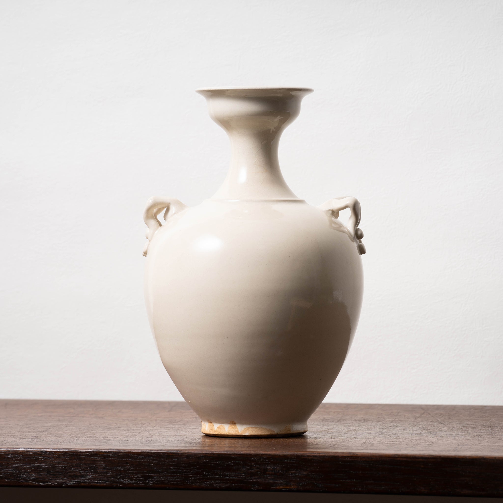 匿名配送❗️邢窯　唐白磁鉢　極品　陶芸 骨董品 唐代 邢州窯 白磁盤口双耳瓶「大盈」銘 – 燦禾 SANKA