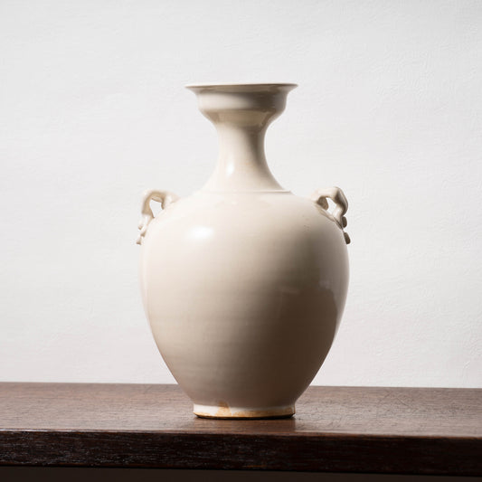 唐代 邢州窯 白磁盤口双耳瓶「大盈」銘