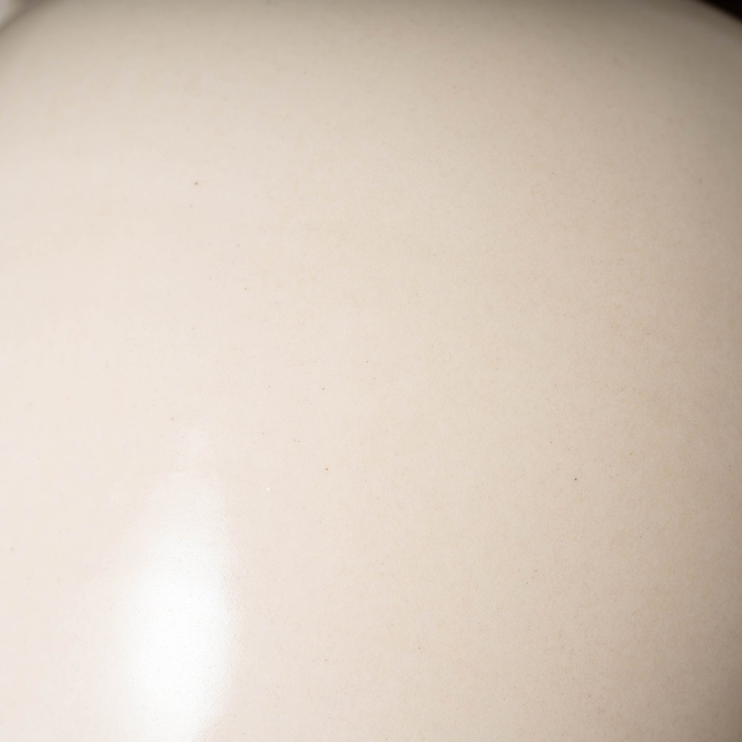 唐代 邢州窯 白磁盤口双耳瓶「大盈」銘