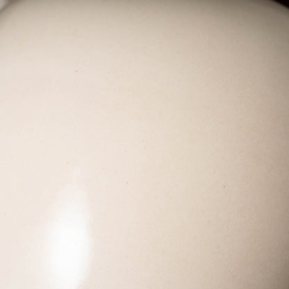 唐代 邢州窯 白磁盤口双耳瓶「大盈」銘