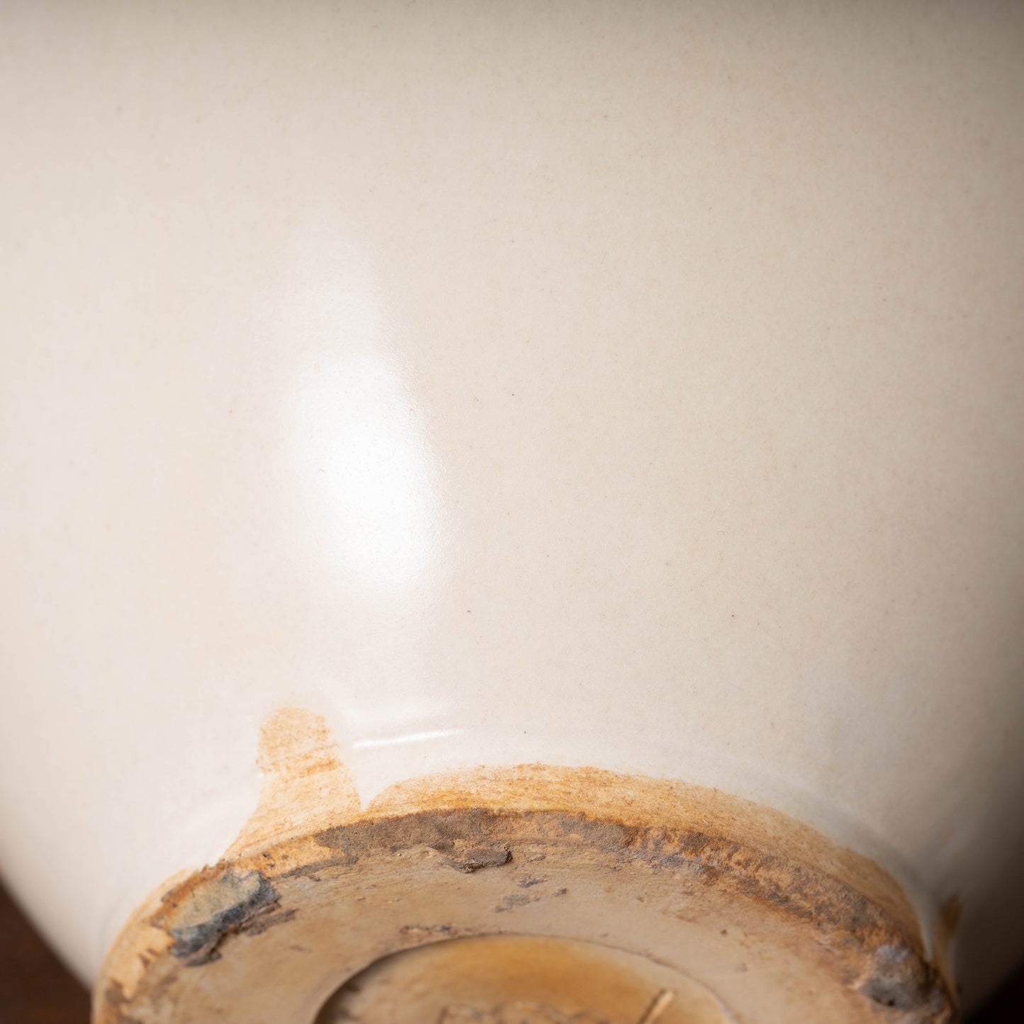 唐代 邢州窯 白磁盤口双耳瓶「大盈」銘