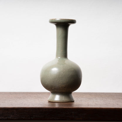 北宋 越州窯青磁盤口長頸瓶