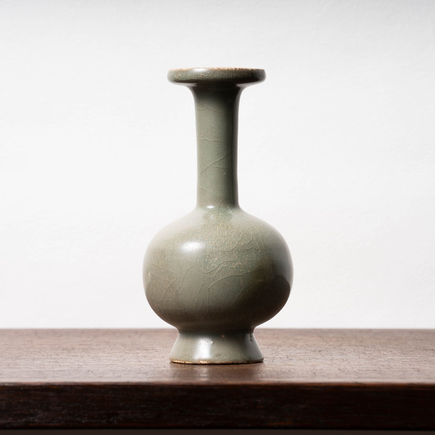 北宋 越州窯青磁盤口長頸瓶