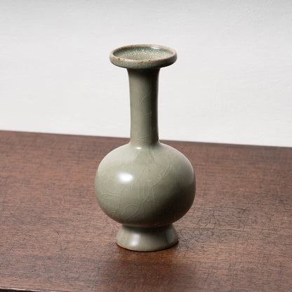 北宋 越州窯青磁盤口長頸瓶