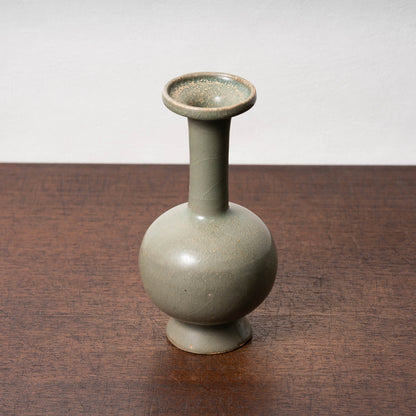 北宋 越州窯青磁盤口長頸瓶