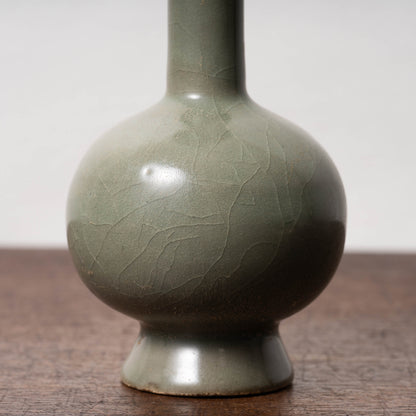 北宋 越州窯青磁盤口長頸瓶