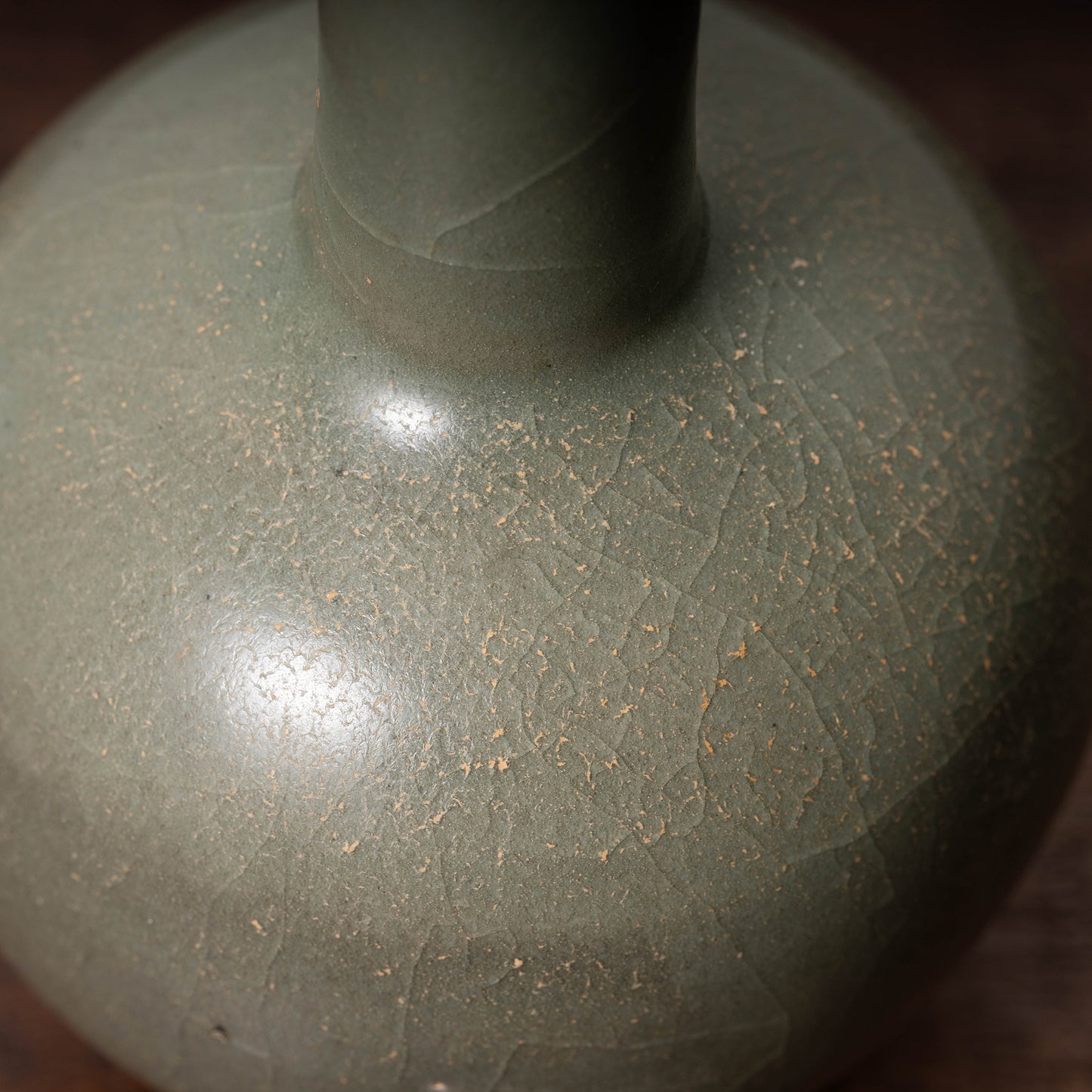 北宋 越州窯青磁盤口長頸瓶