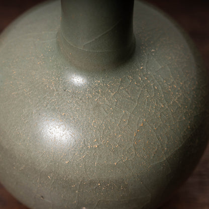 北宋 越州窯青磁盤口長頸瓶