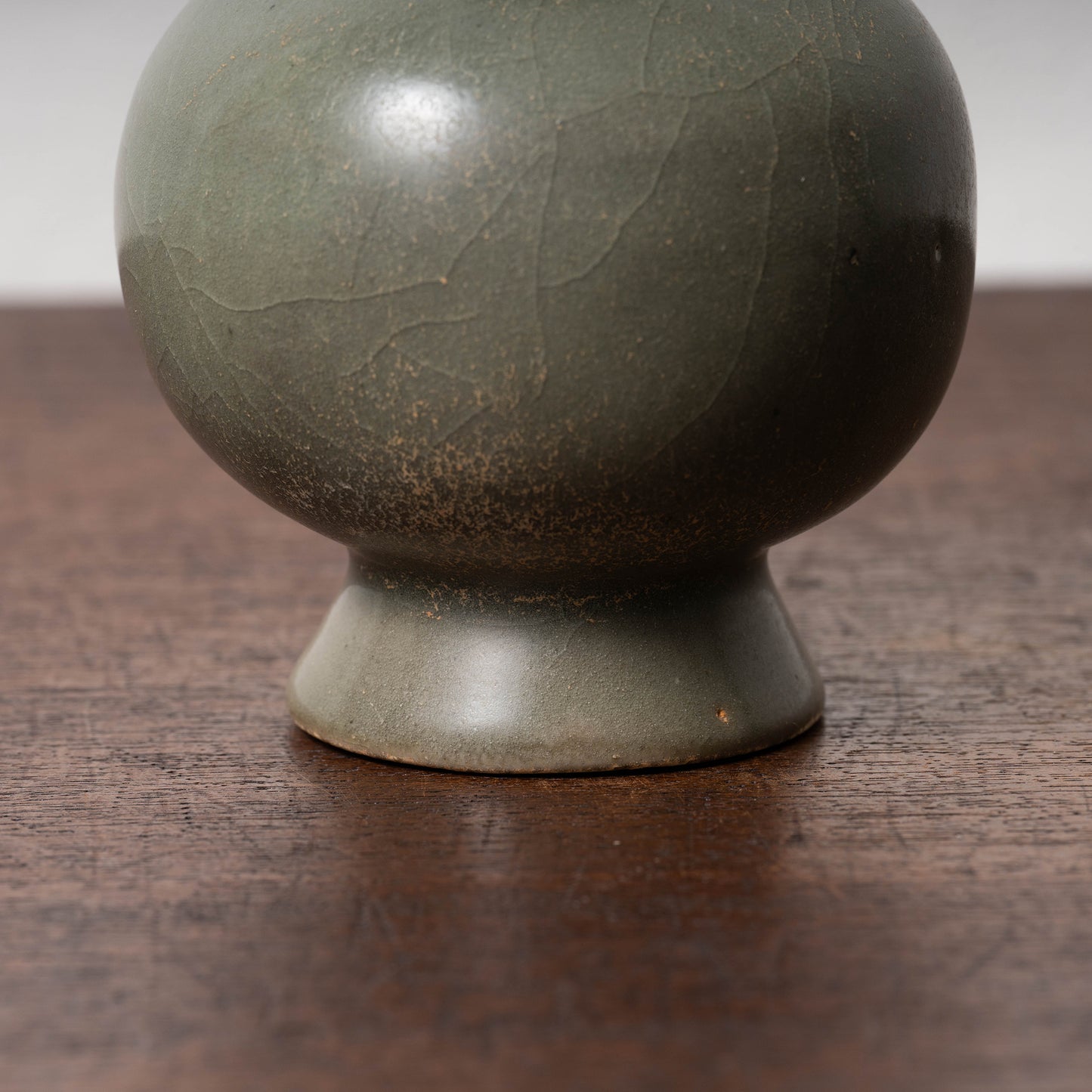 北宋 越州窯青磁盤口長頸瓶