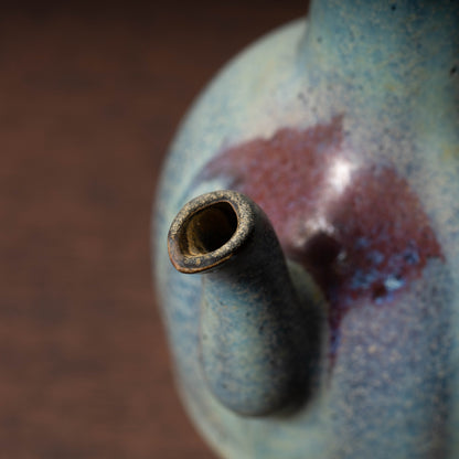 北宋 鈞窯 澱青釉紫斑瓜棱花口水注