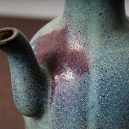 北宋 鈞窯 澱青釉紫斑瓜棱花口水注