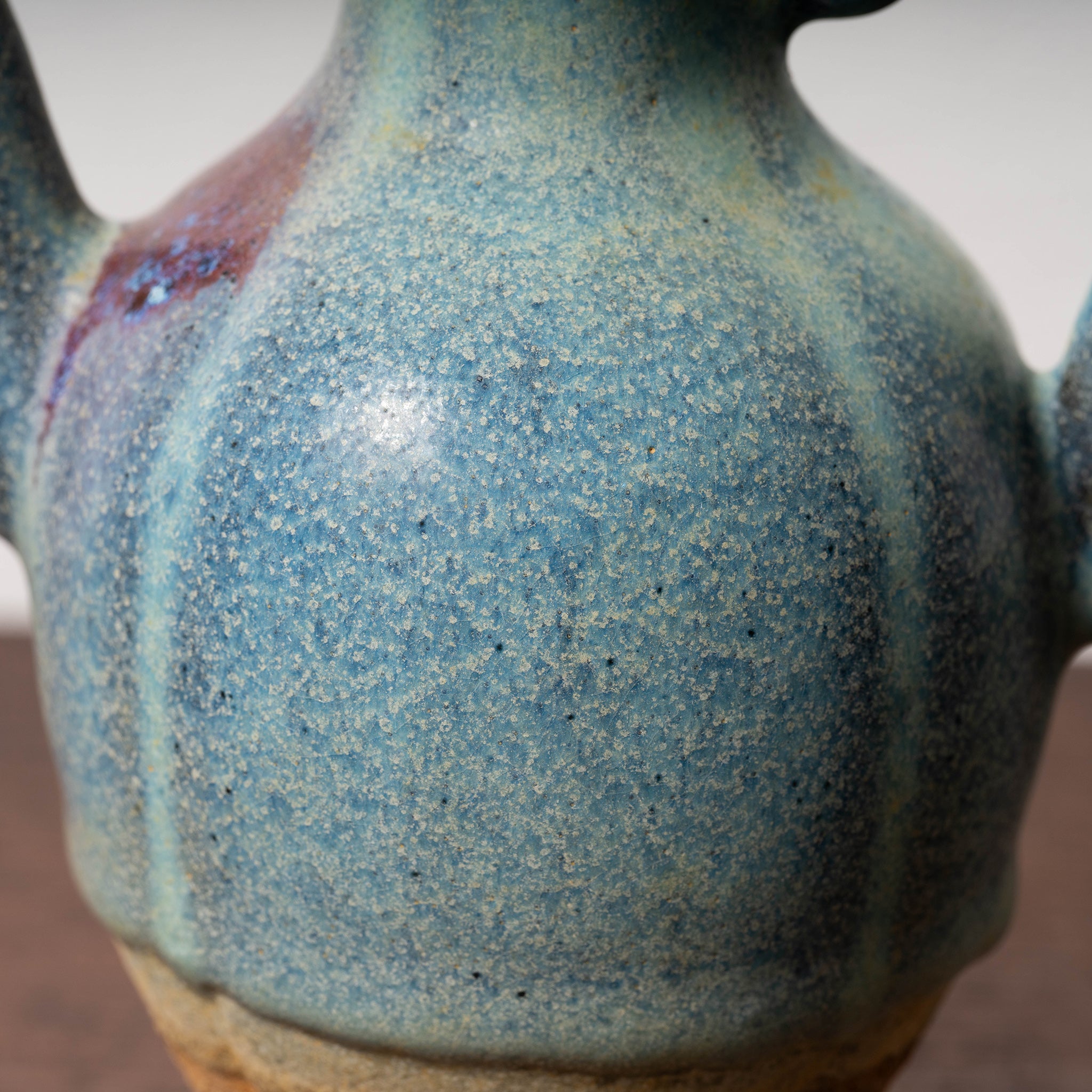 北宋 鈞窯 澱青釉紫斑瓜棱花口水注 – 燦禾 SANKA