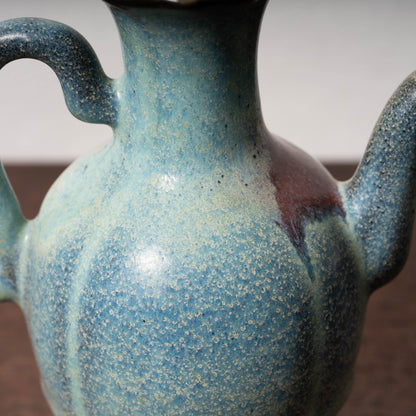 北宋 鈞窯 澱青釉紫斑瓜棱花口水注