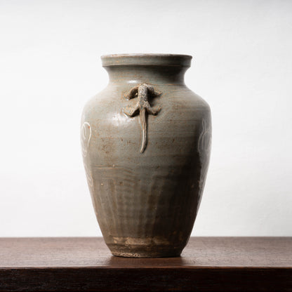 高麗 青磁象嵌草花文獣耳扁壺