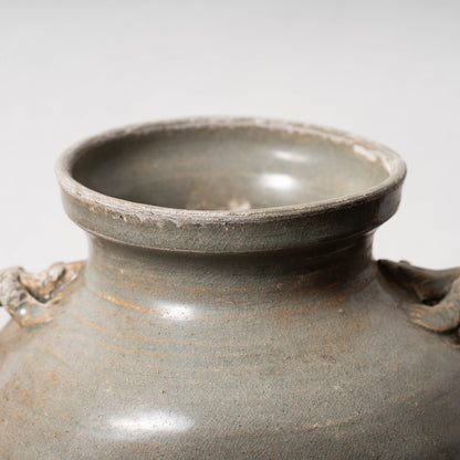 高麗 青磁象嵌草花文獣耳扁壺