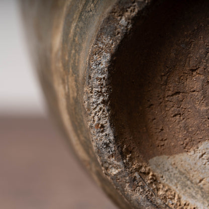 高麗 青磁象嵌草花文獣耳扁壺