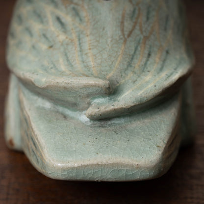 李朝 青磁象嵌鳥形水滴