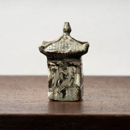 Goryeo Marbled Celadon House-Shaped Water Dropper