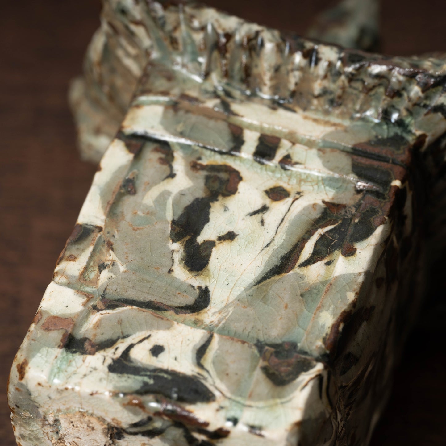 Goryeo Marbled Celadon House-Shaped Water Dropper