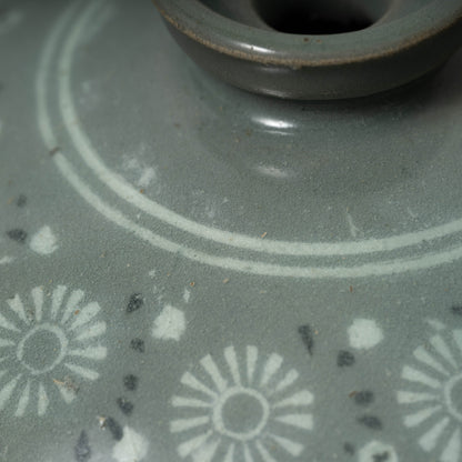 Goryeo Celadon Oil Pot with Inlaid Chrysanthemum Design