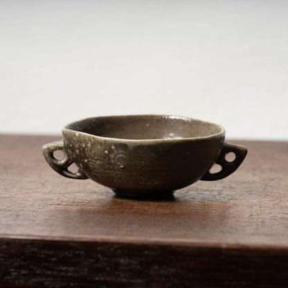 Goryeo Celadon Bowl with Incised Flower Design