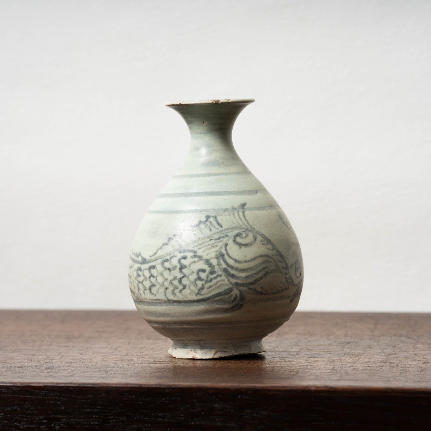 高麗末 粉青沙器鉄絵魚文瓶