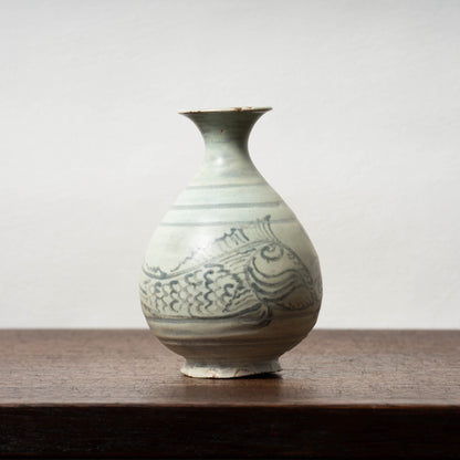 高麗末 粉青沙器鉄絵魚文瓶