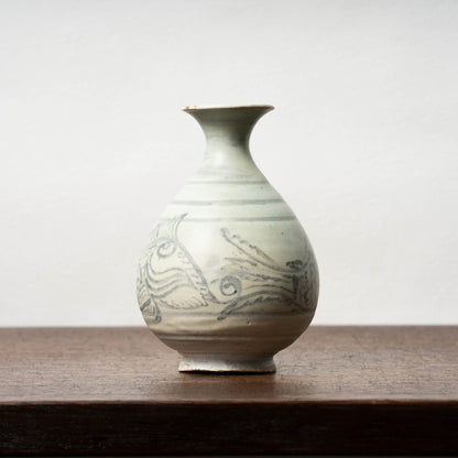 高麗末 粉青沙器鉄絵魚文瓶