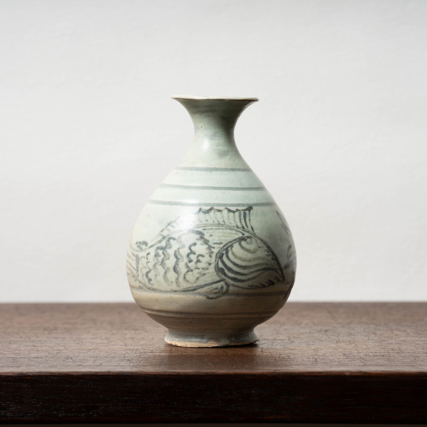 高麗末 粉青沙器鉄絵魚文瓶