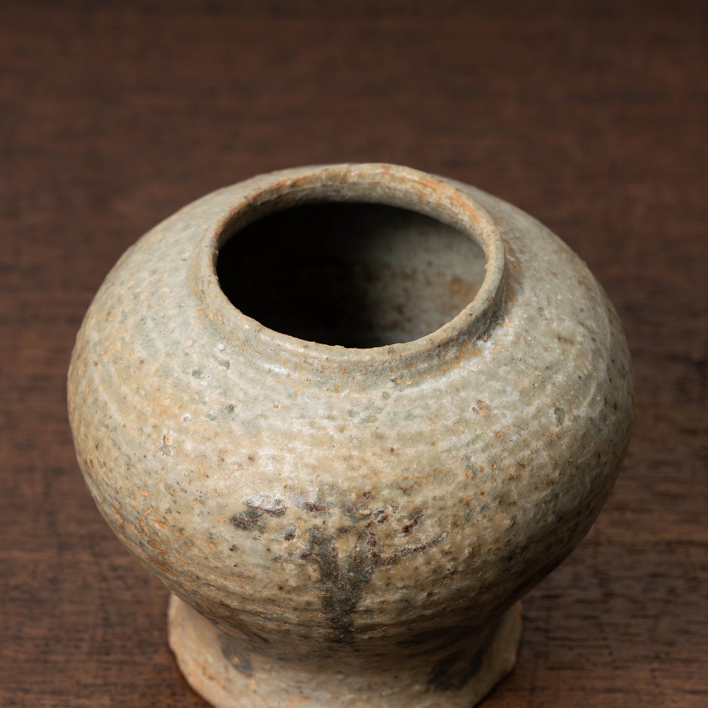 Joseon Dynasty Buncheong Ware Gyeryongsan-type Lid and Jar with flower Design