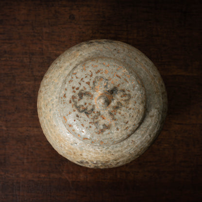 Joseon Dynasty Buncheong Ware Gyeryongsan-type Lid and Jar with flower Design