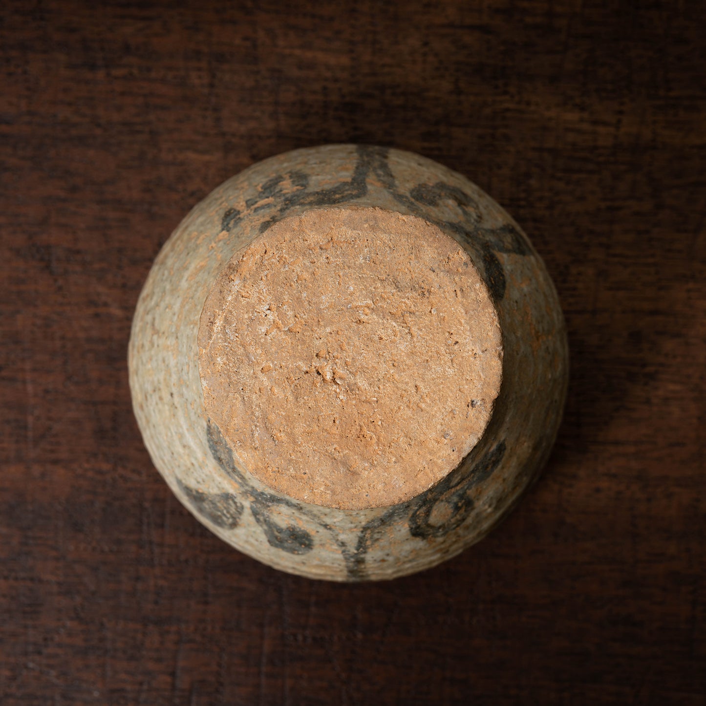Joseon Dynasty Buncheong Ware Gyeryongsan-type Lid and Jar with flower Design