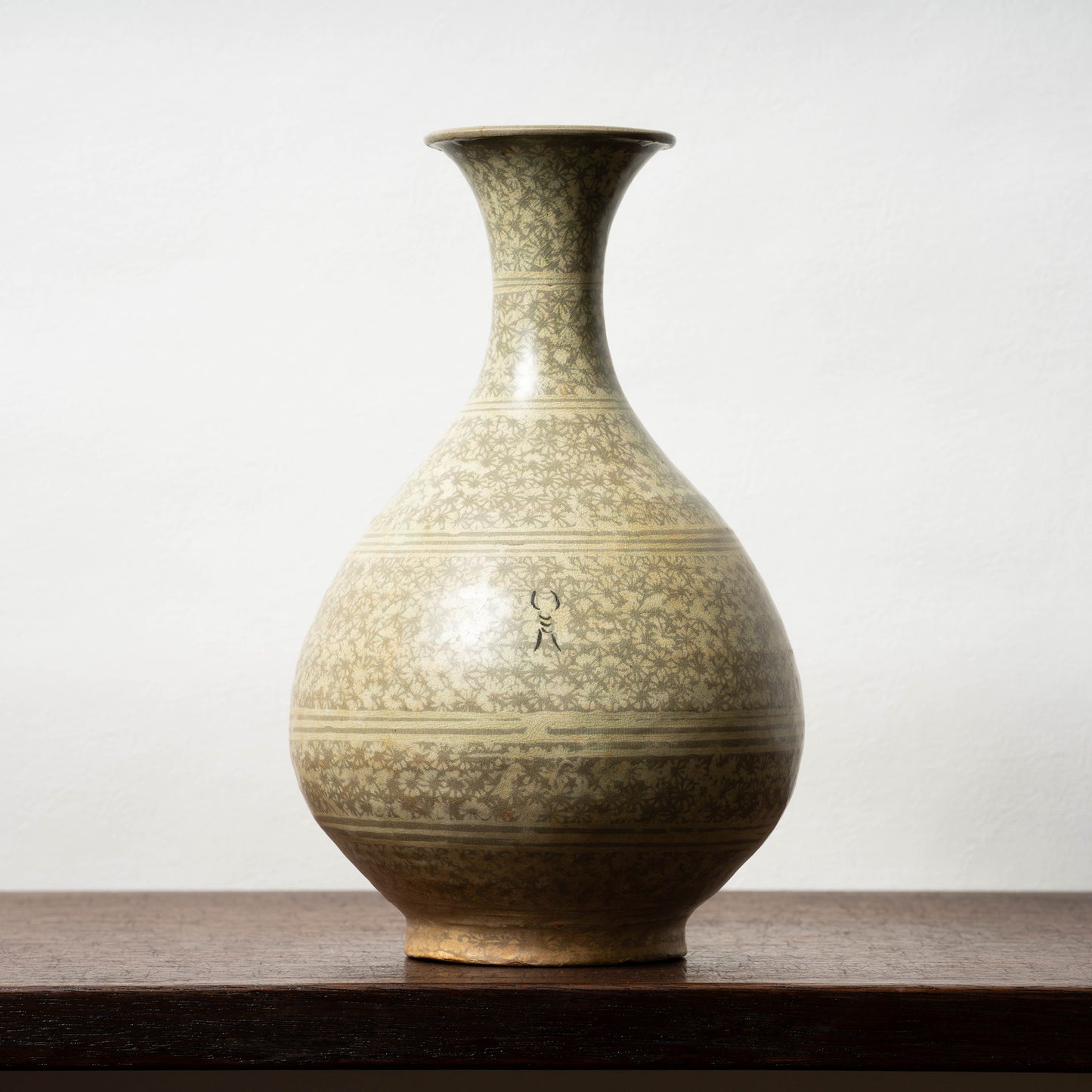 Goryeo Dynasty Buncheong ware Mishima-type Yuhuchun Bottle with Inlaid Bee Design