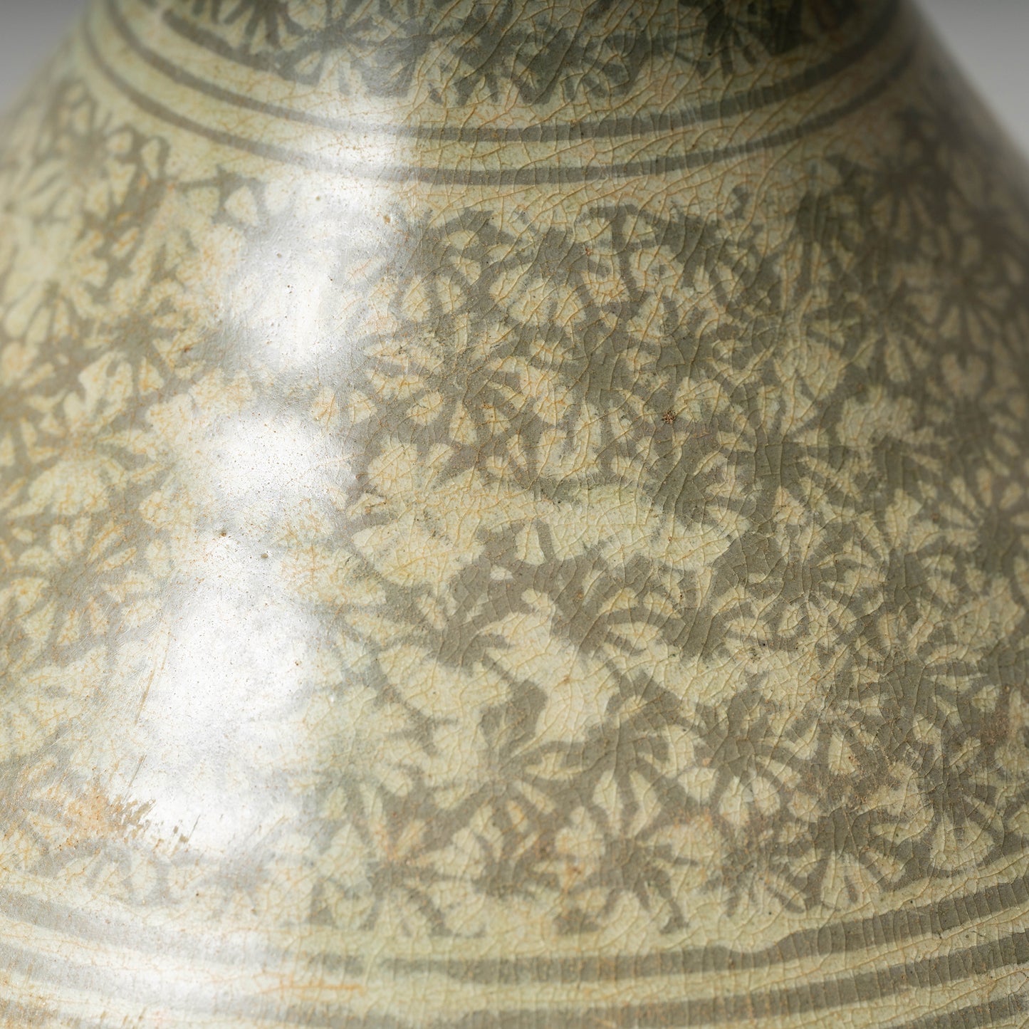 Goryeo Dynasty Buncheong ware Mishima-type Yuhuchun Bottle with Inlaid Bee Design