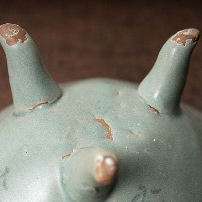 Goryeo Celadon Basin with Inlaid Chrysanthemum Design and Animal-Shaped Legs