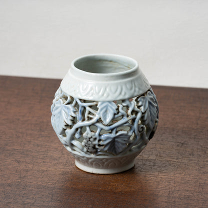 Joseon Blue-and-White Porcelain Brush Stand with Grapevine Design in Openwork