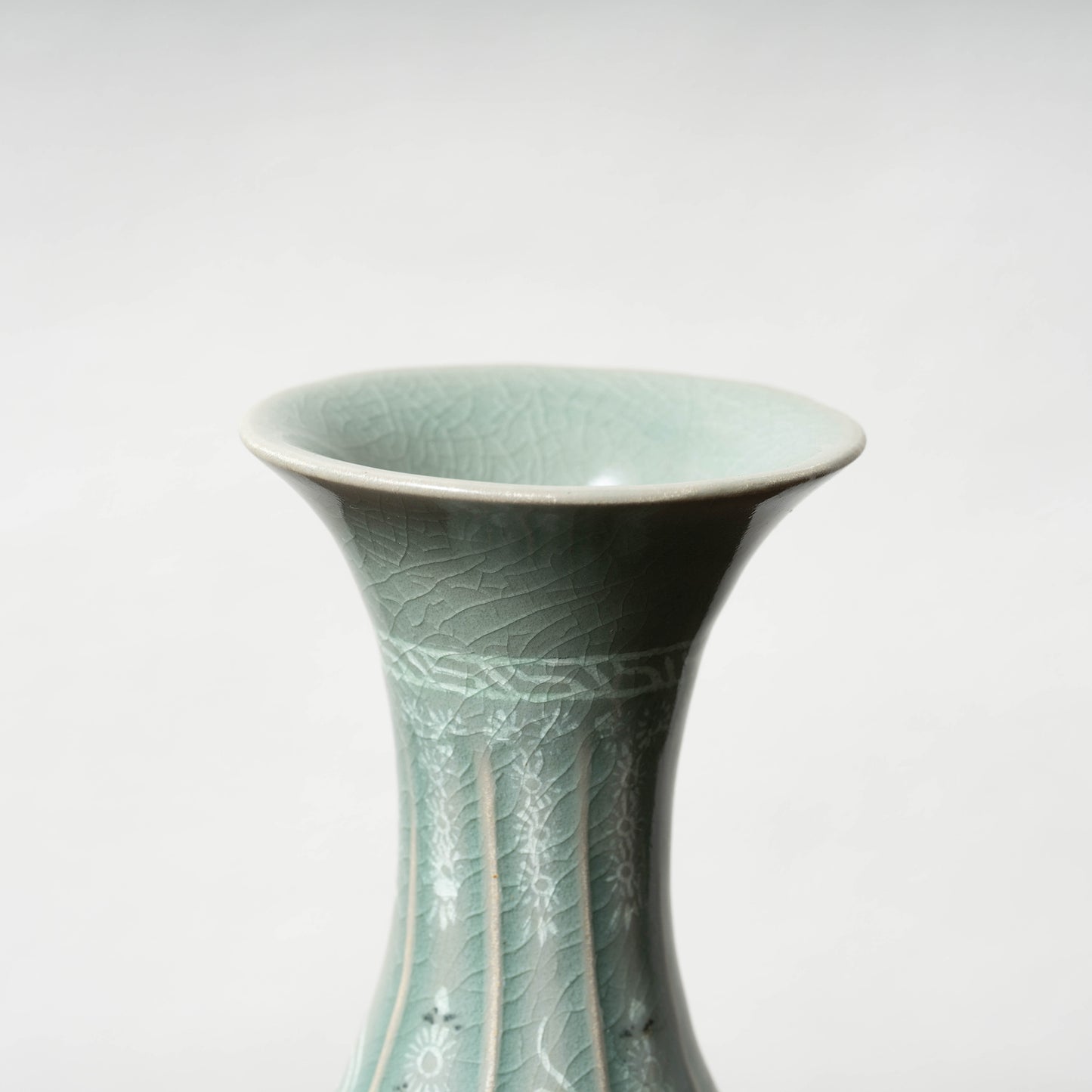 Goryeo Dynasty Celadon Vase with Inlaid Chrysanthemum Design