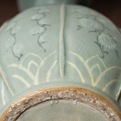 Goryeo Dynasty Celadon Vase with Inlaid Chrysanthemum Design