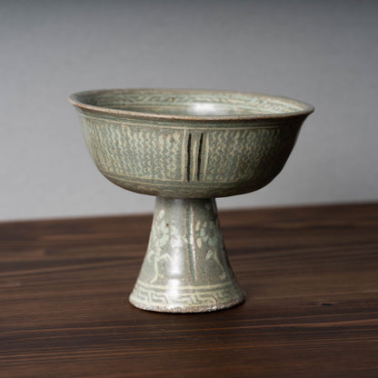 Goryeo Celadon Stem cup with Inlaid Crane Design