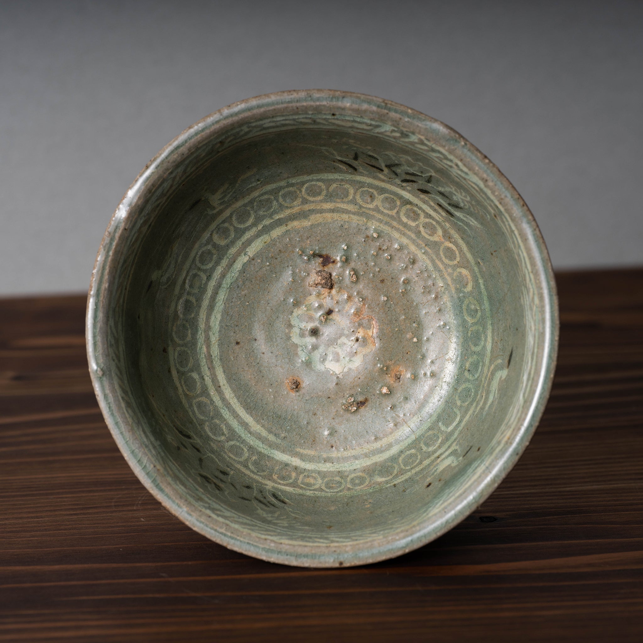 美しい 高麗青磁 茶碗 箱なし ４４９ 蓮の花茶碗 美術品・アンティーク