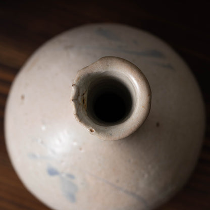 Joseon Dynasty White Porcelain Bottle with Leaf Design