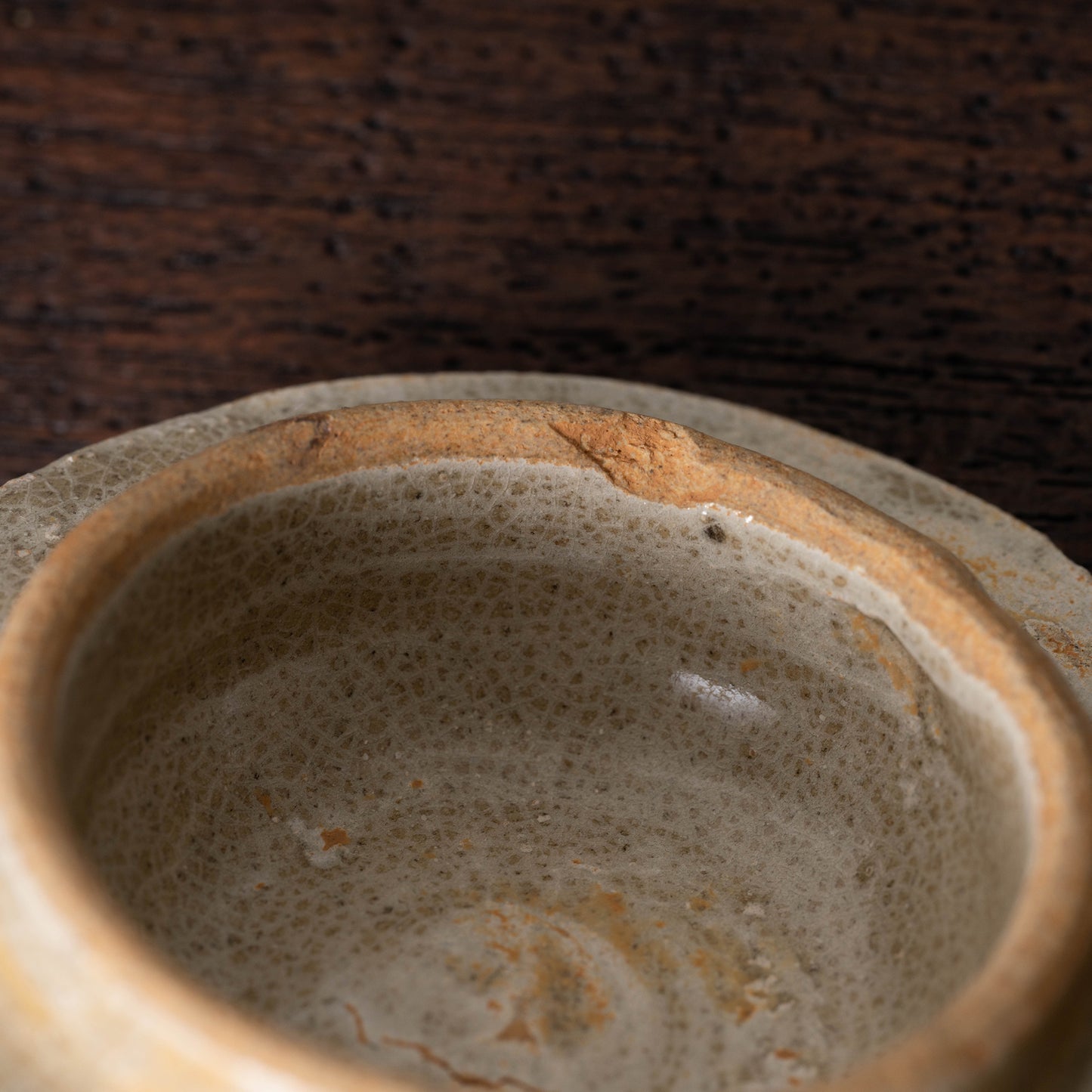 Southern Song Dynasty Yue ware Celadon Jar with Flower Design