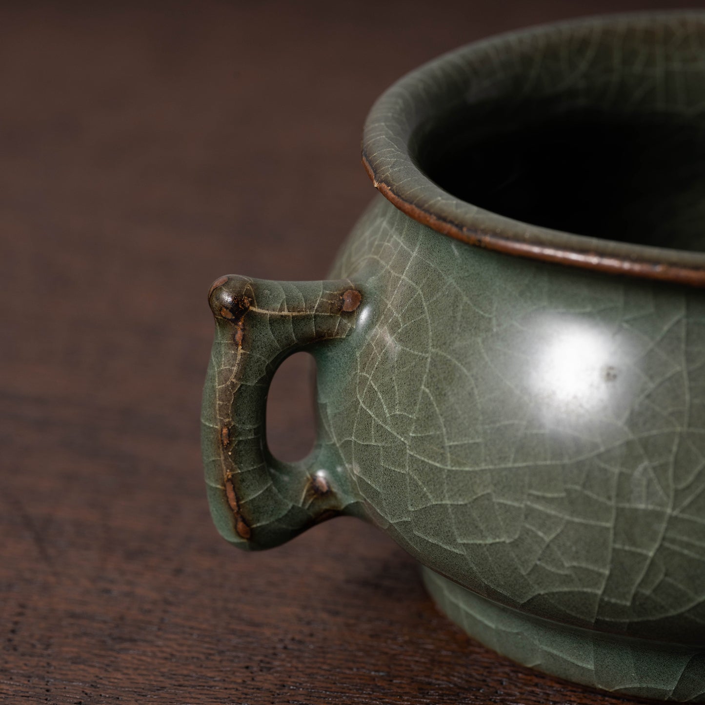 Southern Song Dynasty Guan ware Celadon Censer